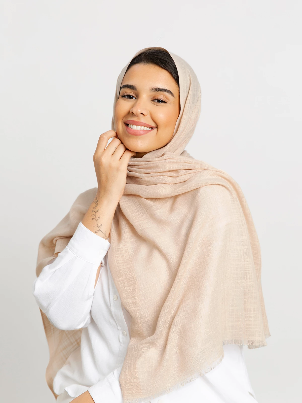 Kaafmeem Latest Abayas Clothing Tarha Creamy Beige Cotton Flam Is kaafmeem-latest-abayas-clothing-tarha-creamy-beige-cotton-flam-is