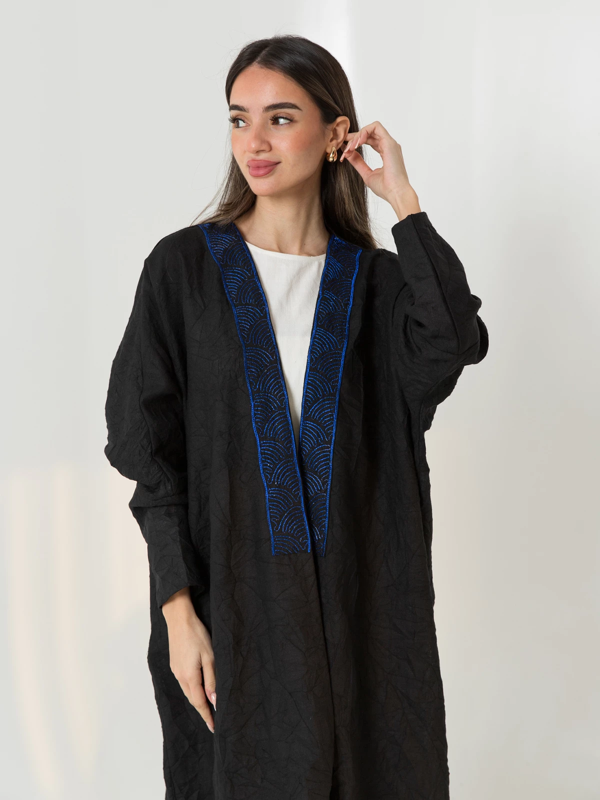 Black Indigo Wiggle Waves Half Bisht Abaya