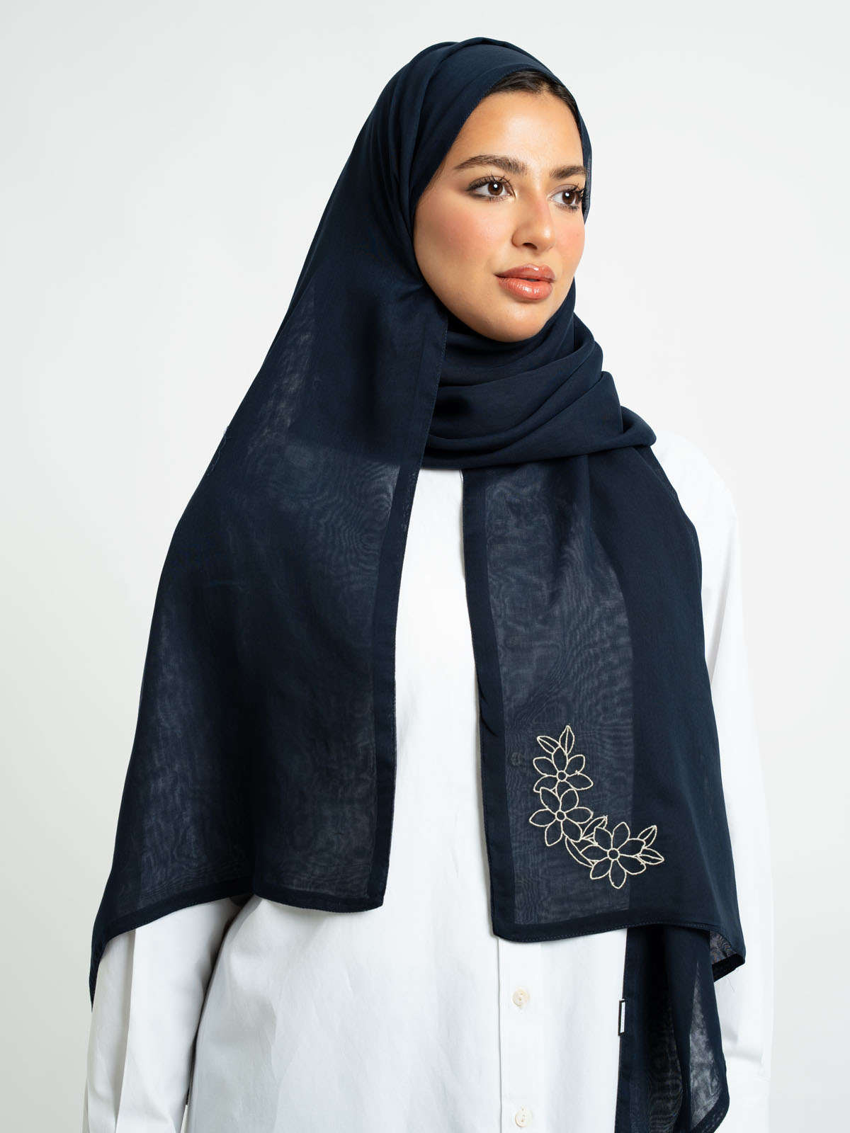 طرحه ورد بوال طبقتين كحلي