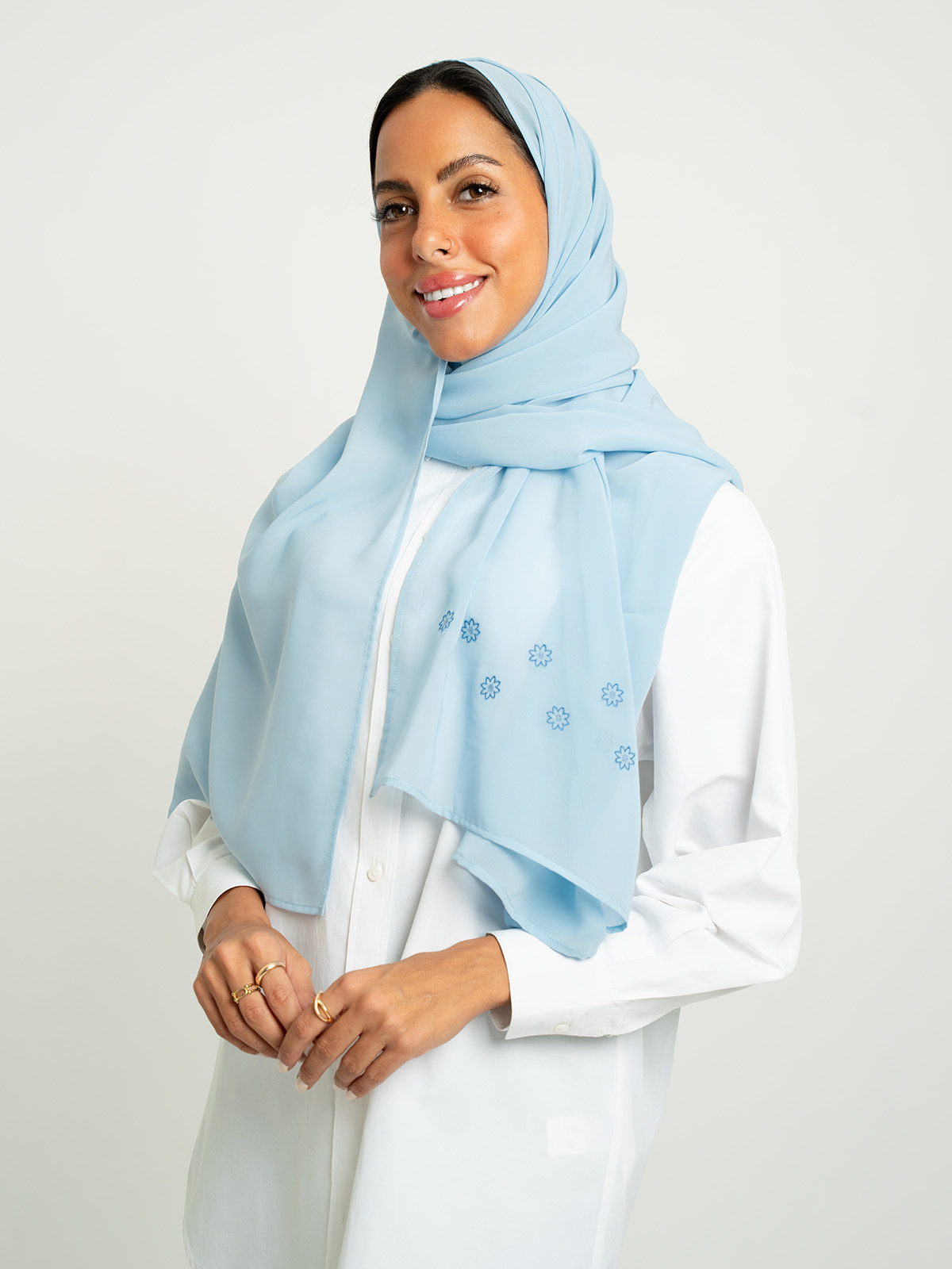 Aqua Blue Scattered Roses Laser Tarha