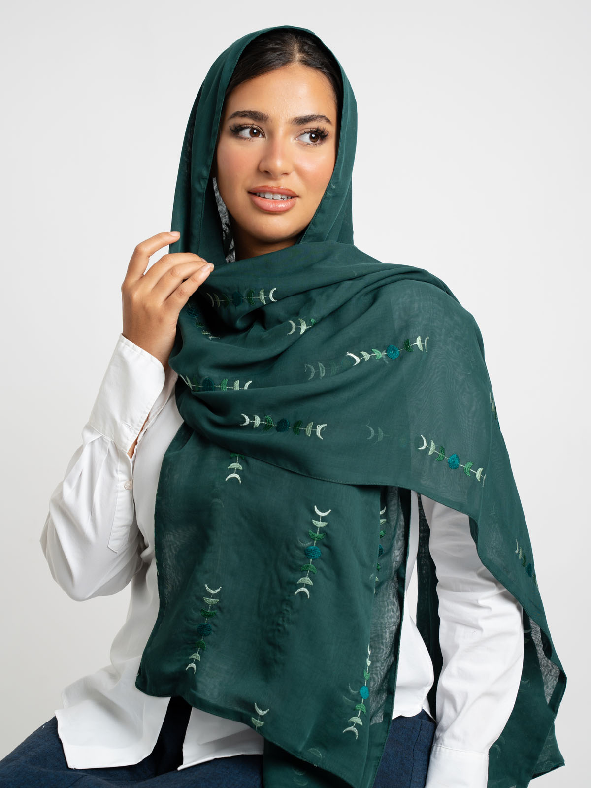 Dark Green Moon Fade Double Voile Tarha