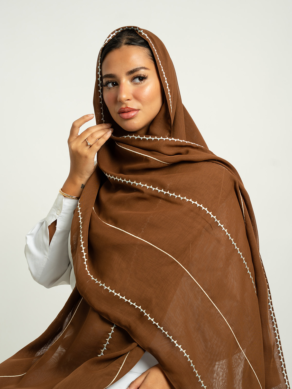 Brown Reflect Triangles Double Voile Tarha