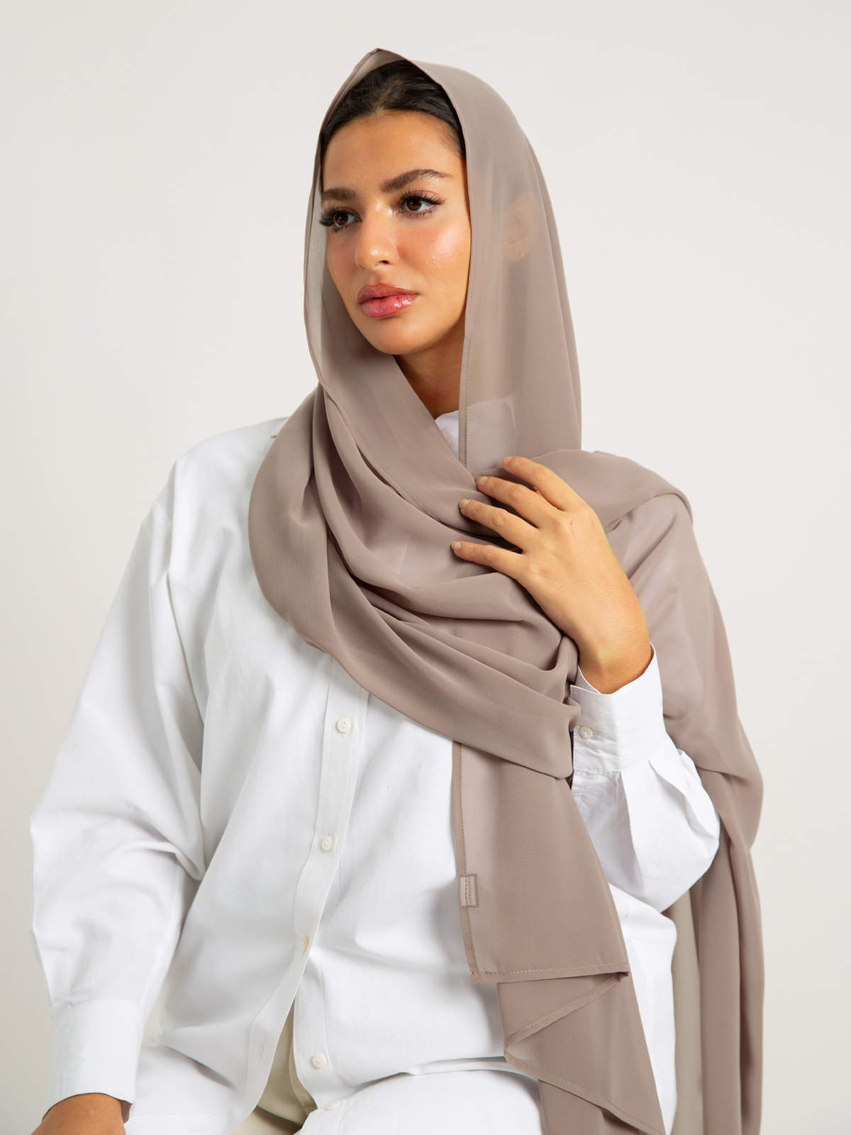 Smoky Beige Laser Tarha