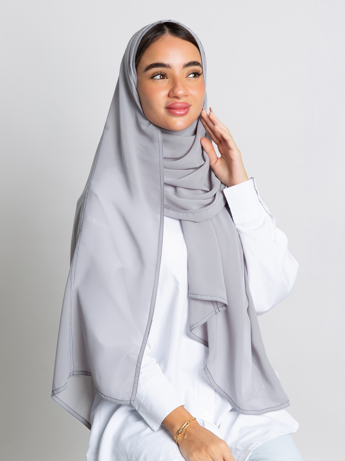 Light Gray Abstract Tarha