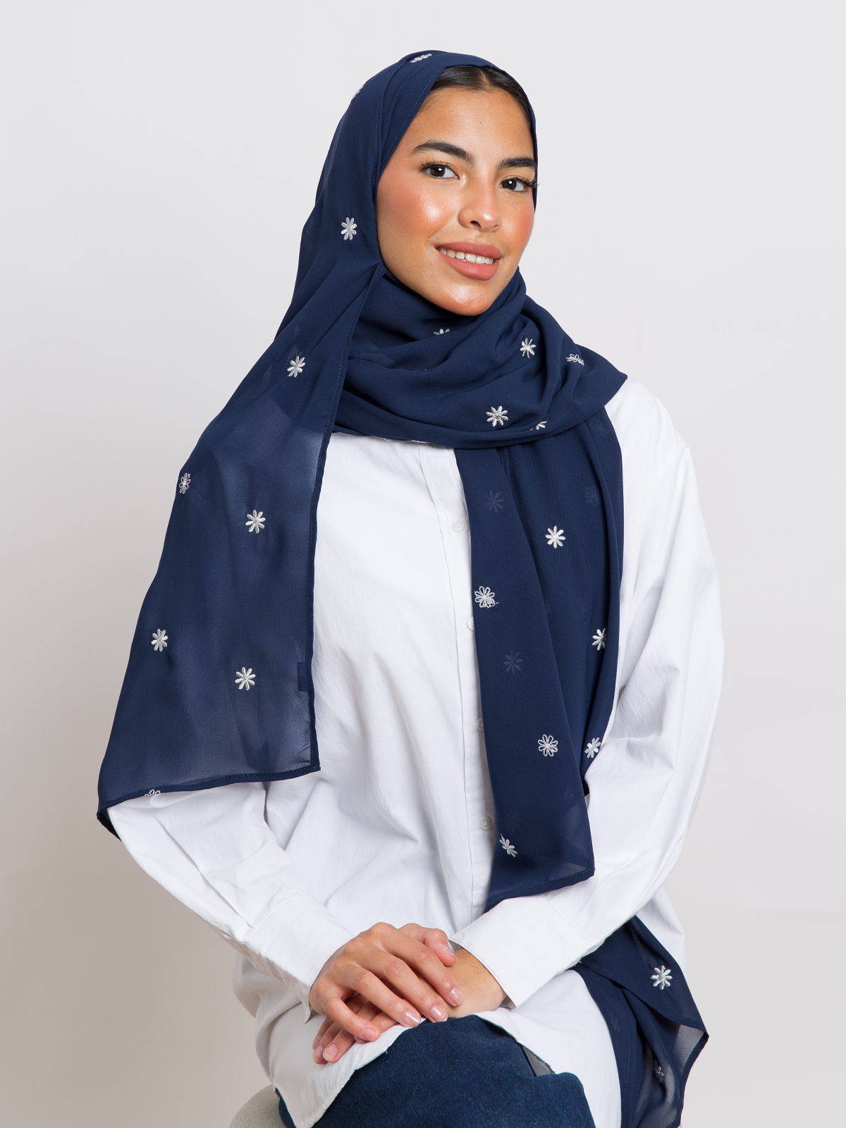 Navy Petite Petals Laser Tarha