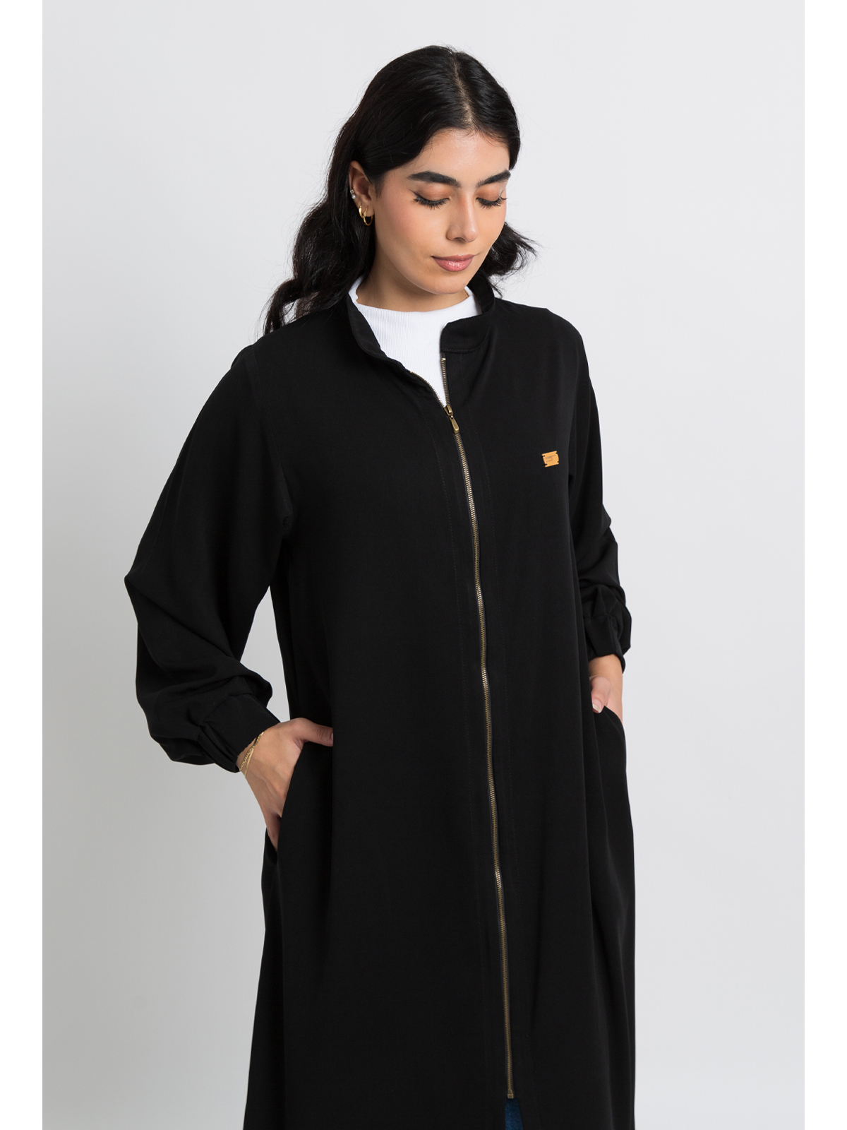 Black Zipper Abaya