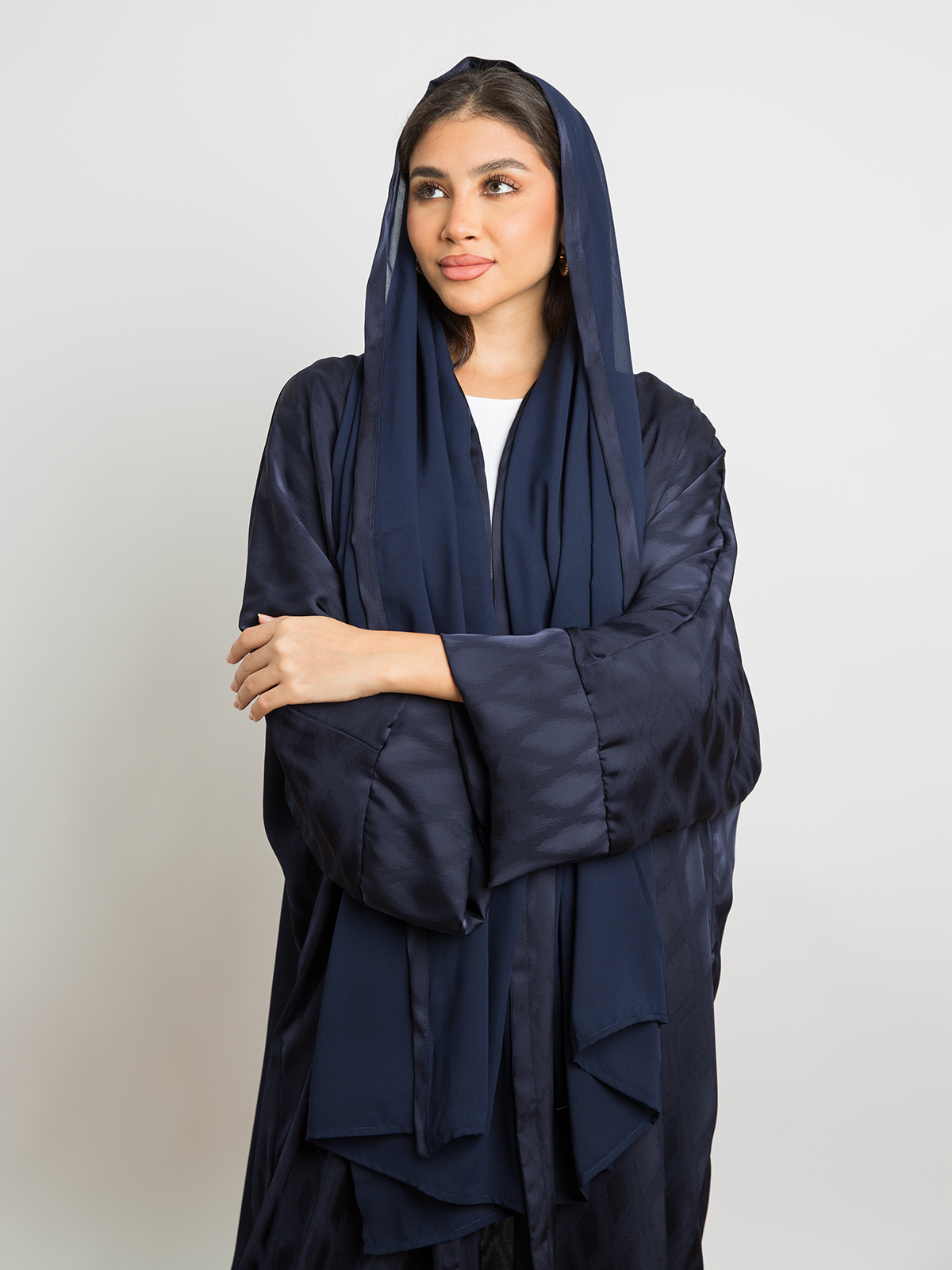 Navy long open wide cut fancy abaya in soft fabric with diamond shape by kaafmeem for work and different activities 