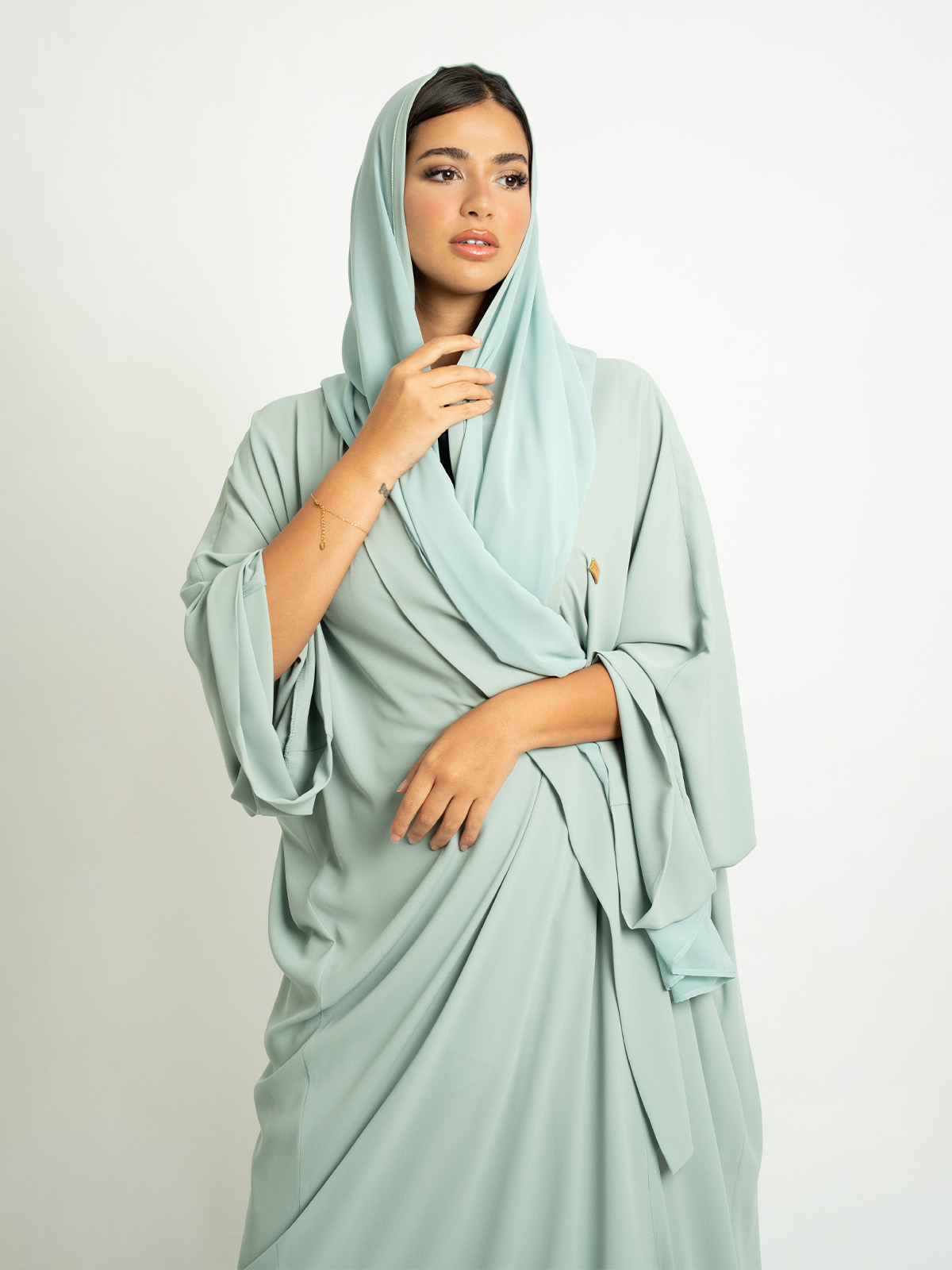 Light Tiffany Flowstyle Abaya
