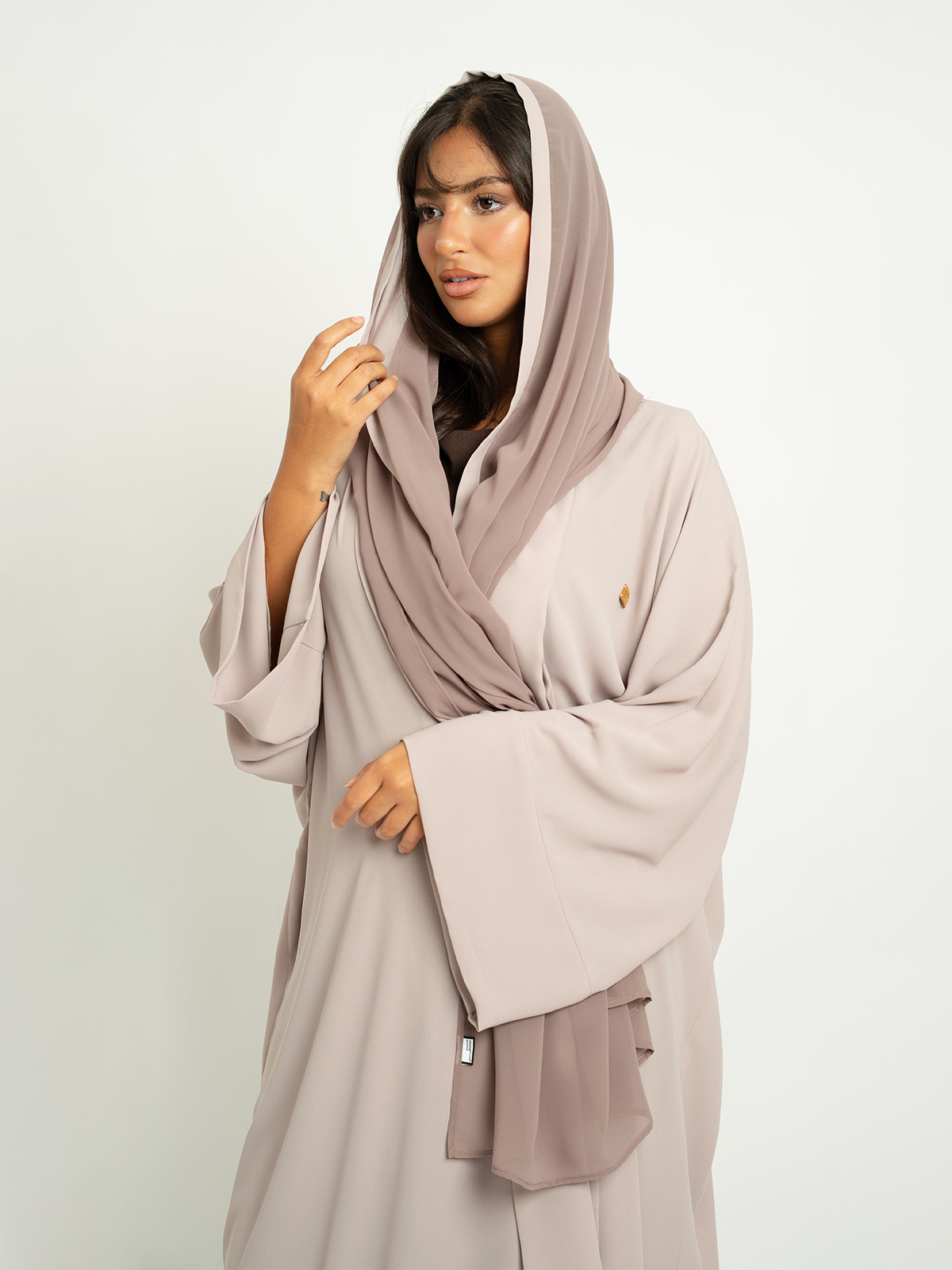 Beige on Beige Flowstyle Abaya