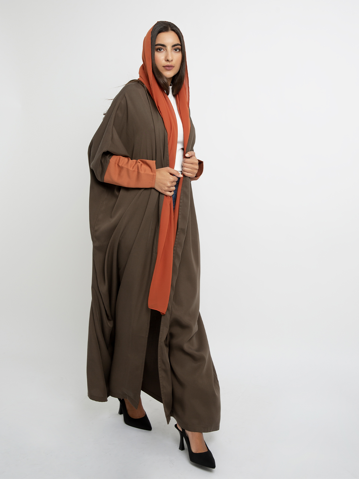Kaafmeem women clothing 2 color brown and orange butterfly wide cut long elegant abaya in lyocell fabric for outings