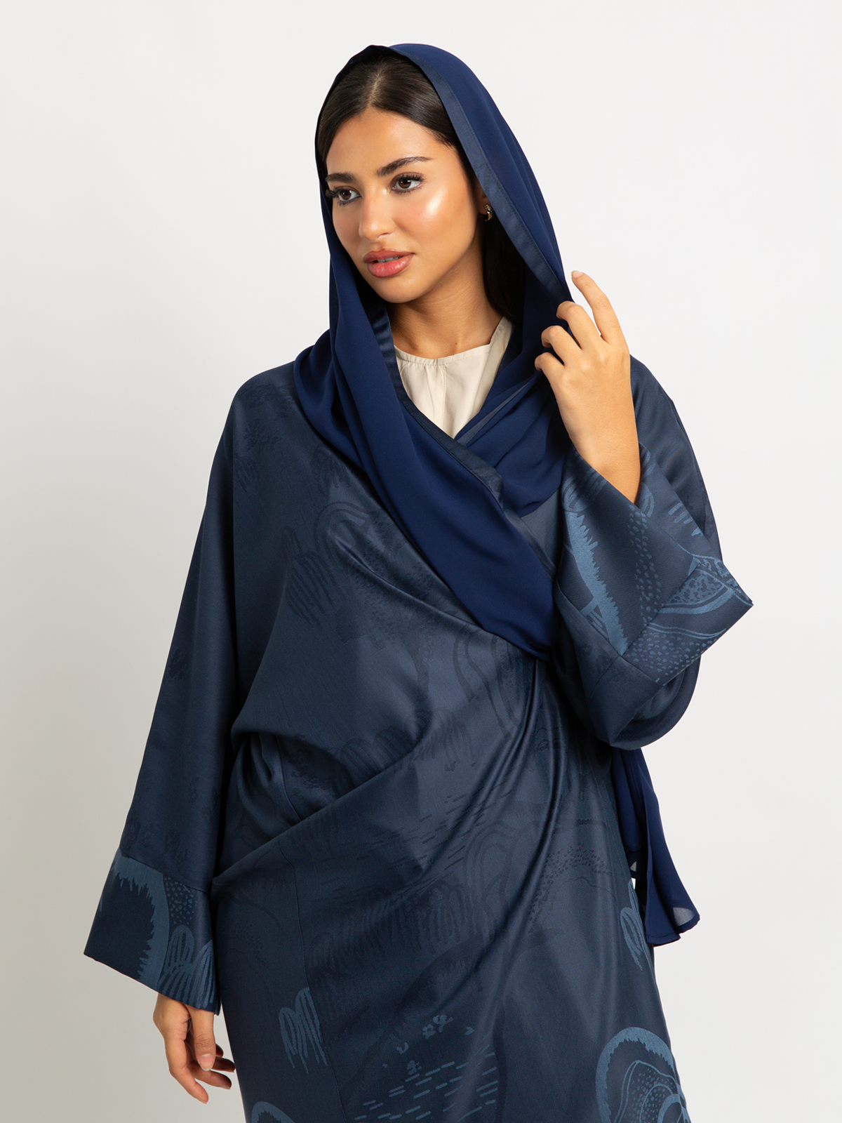 Navy Earth Peaks Wide-fit Abaya