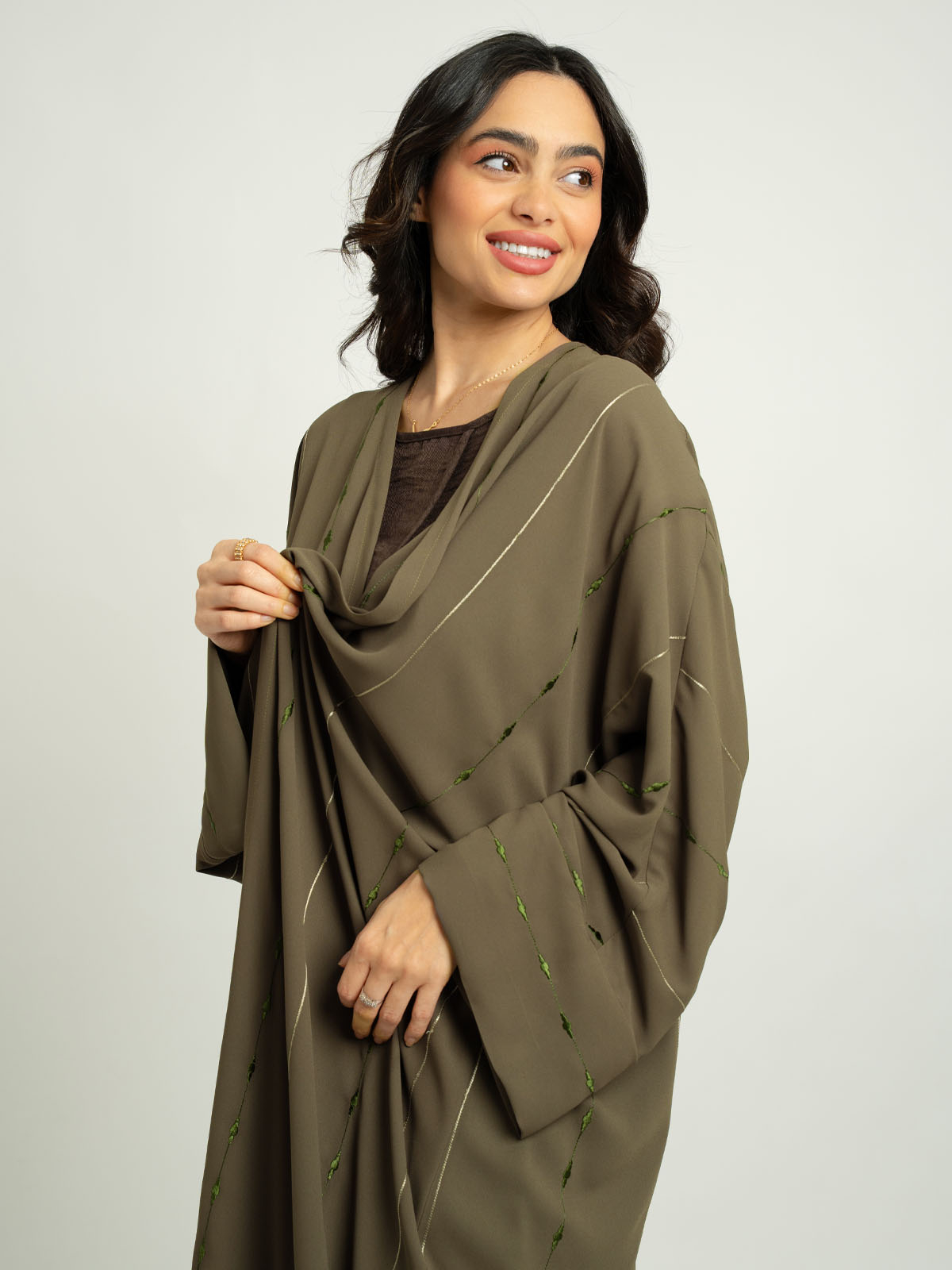 Olive Linked Drops Wide fit Abaya