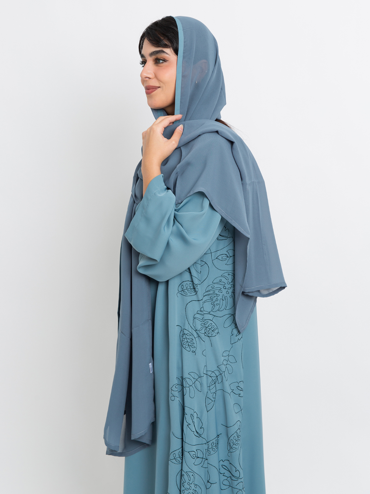 Blue Tangled Leafs Closed Princess Abaya