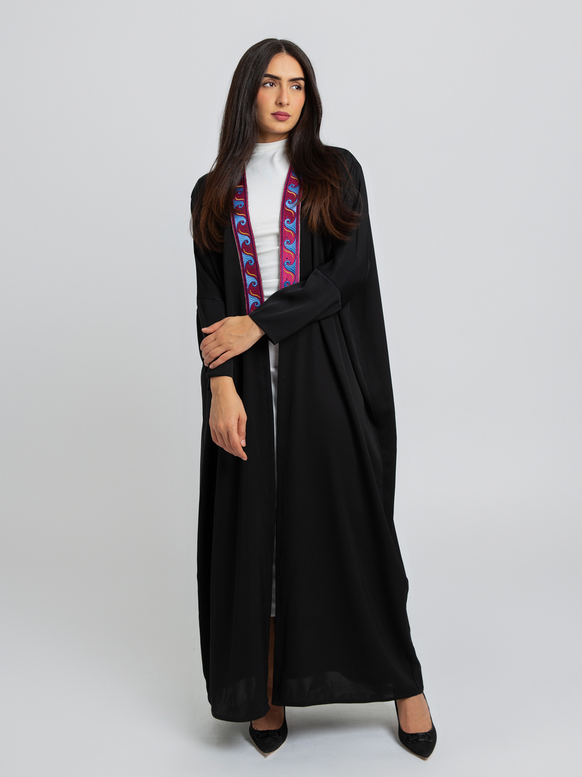 Magenta Waves Black Abaya