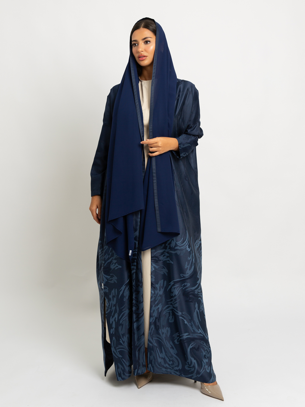 Navy Swirly Blooms Wide-fit Tight Sleeves Abaya