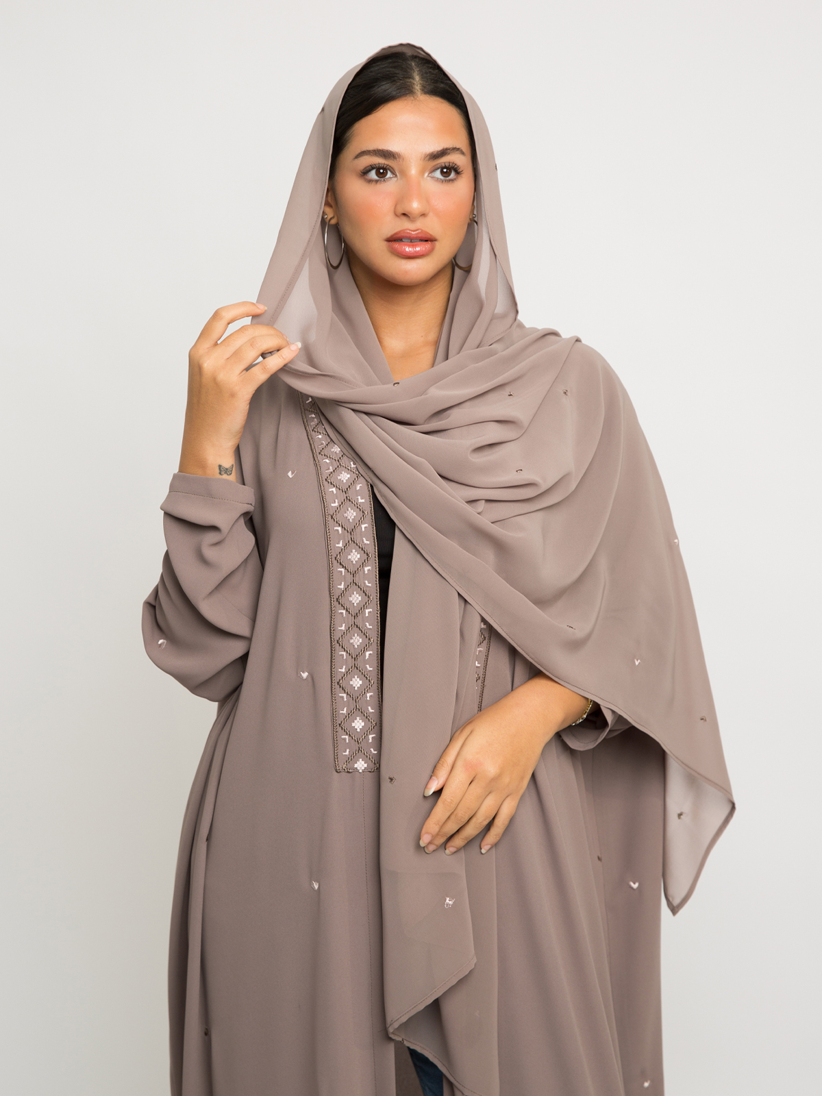 Our Generosity Brown Wide-fit Tight Sleeves Abaya