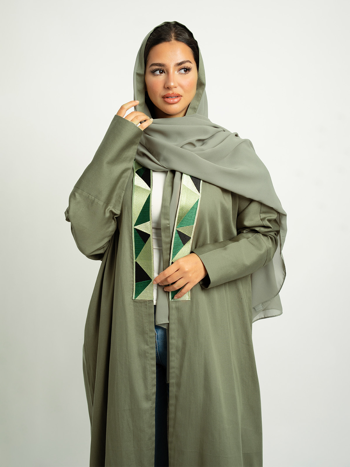 Olive Half Bisht Contrast Triangles Abaya 