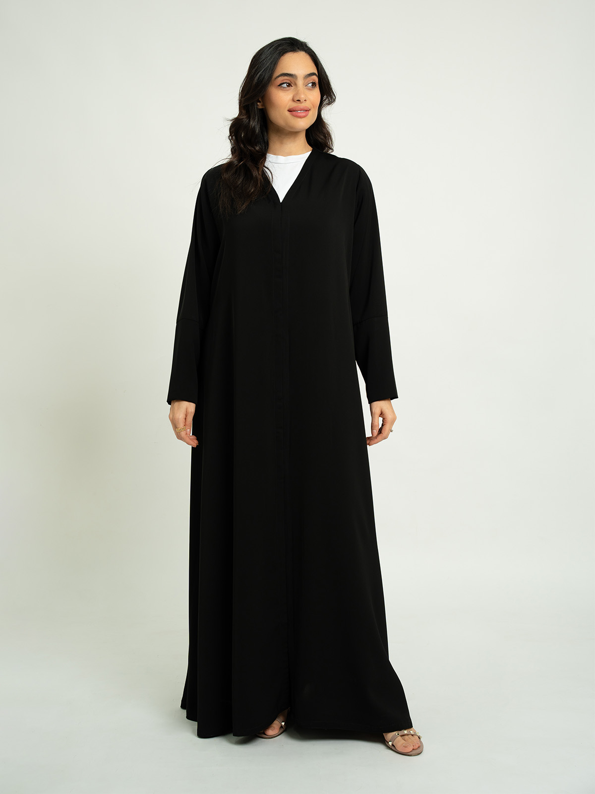 Black Closed A-Cut Soft Abaya