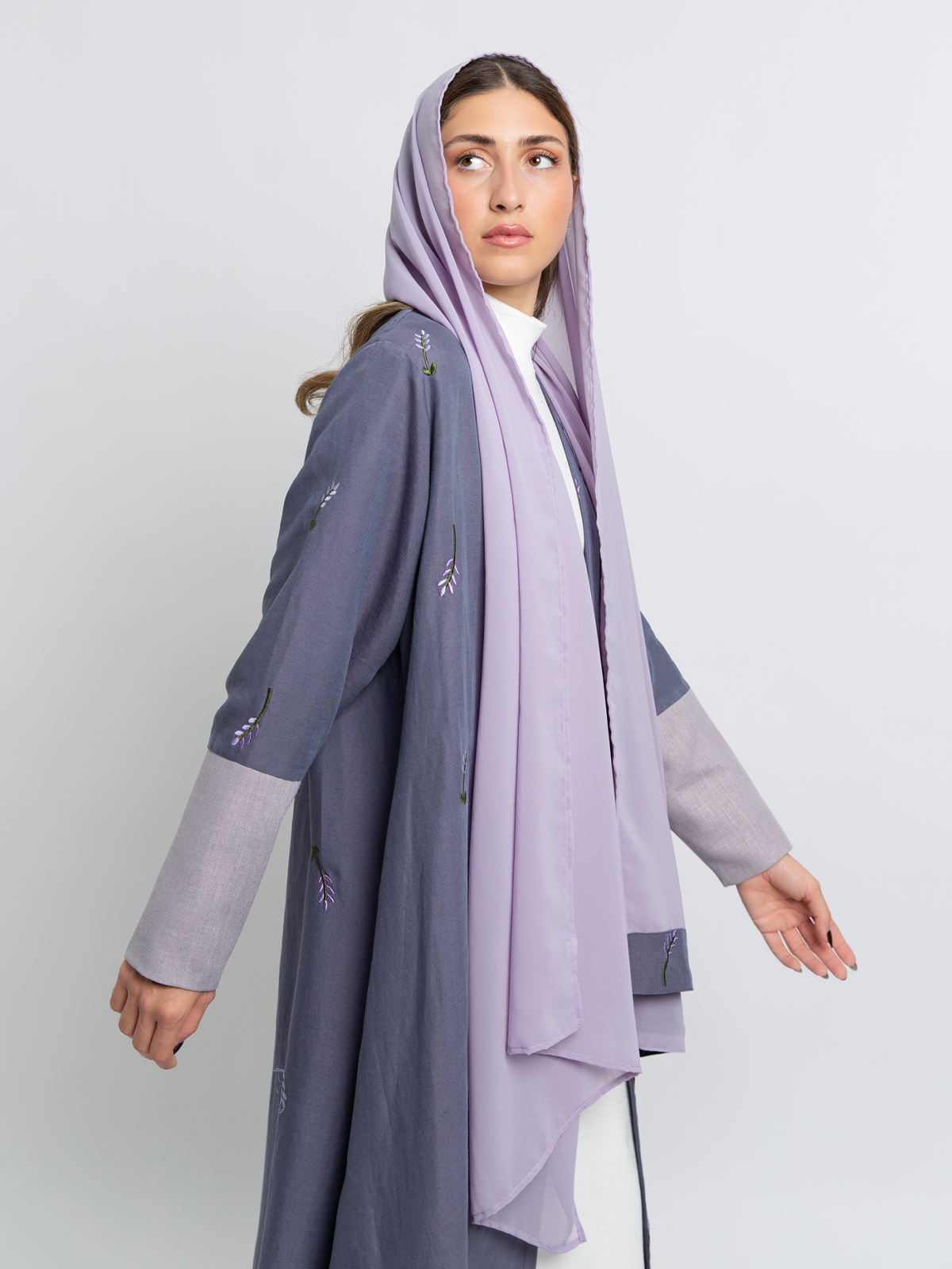 Lavenders Bouquet Purple Abaya