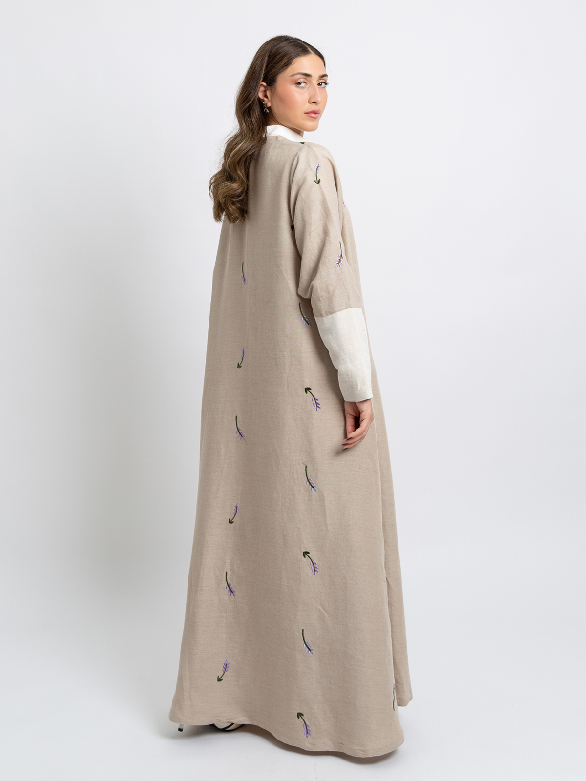 Lavenders Bouquet Beige Abaya