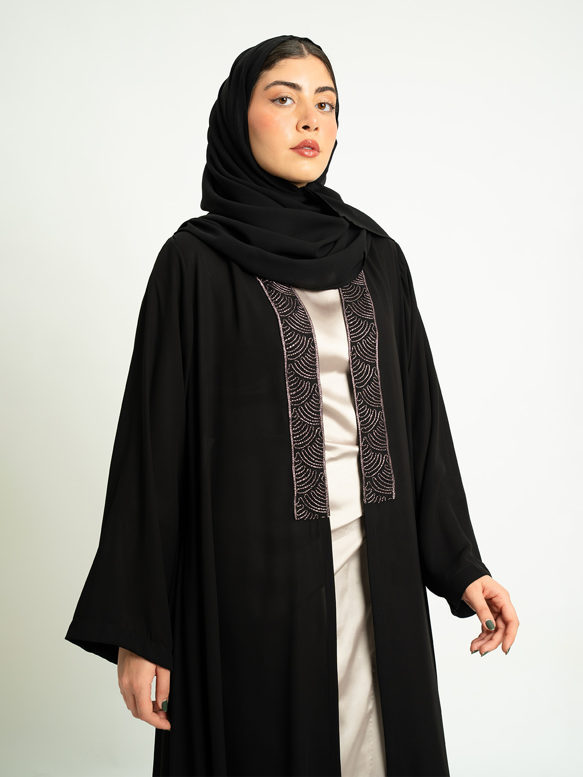 Black Wiggle Waves A-Cut Abaya