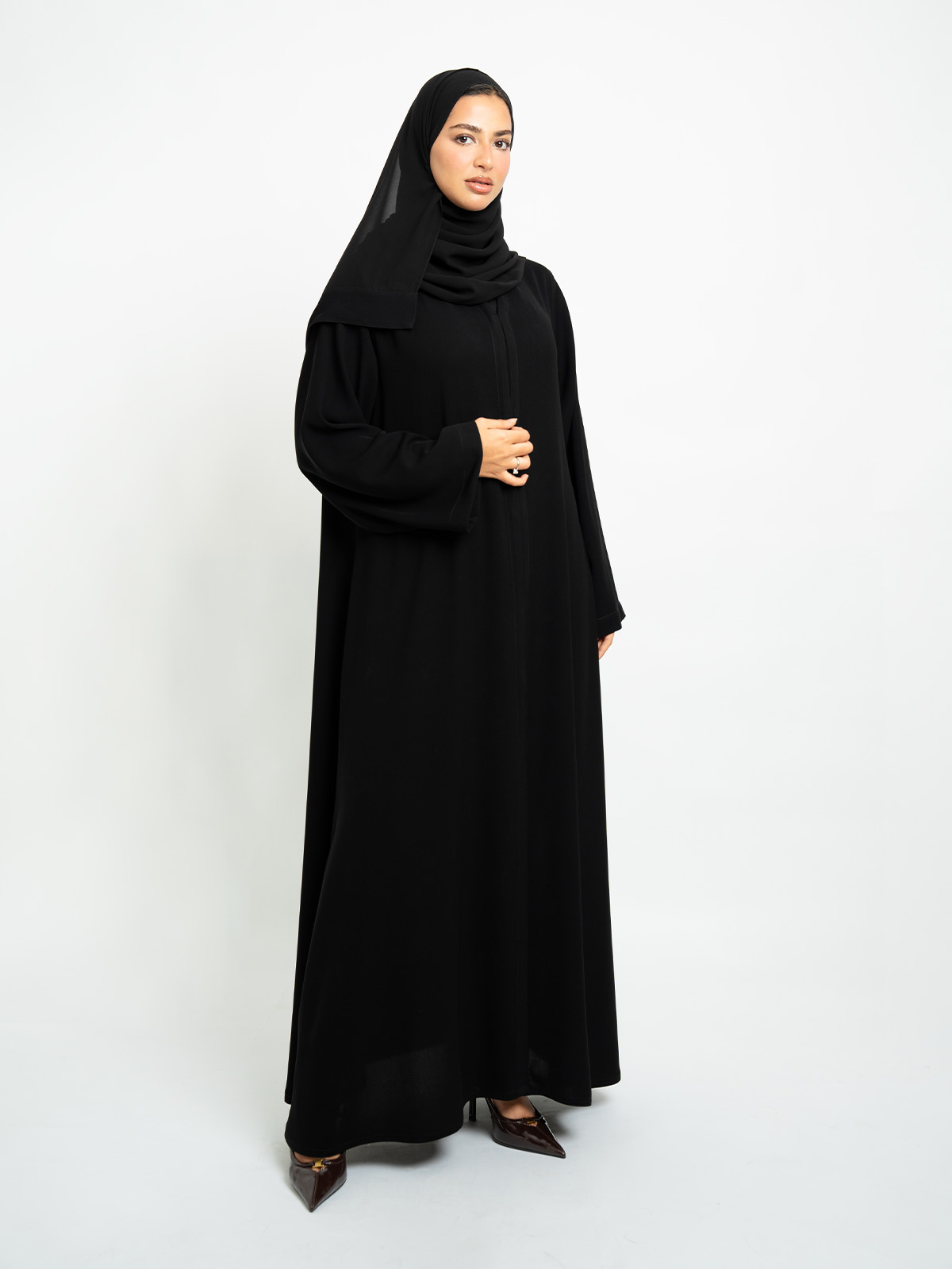 Closed Black A-Cut Abaya