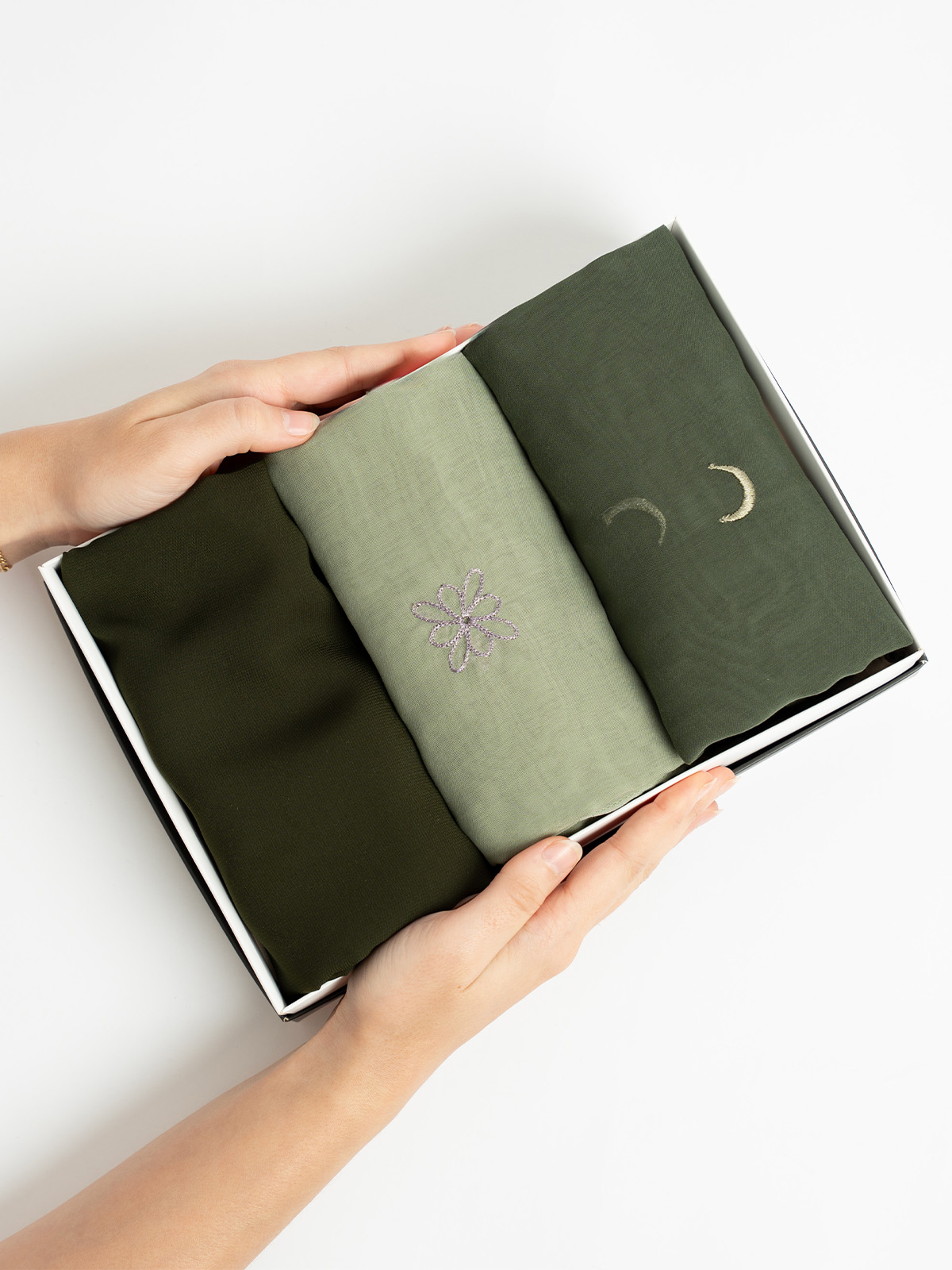 Emerald Eclipse Tarha Package