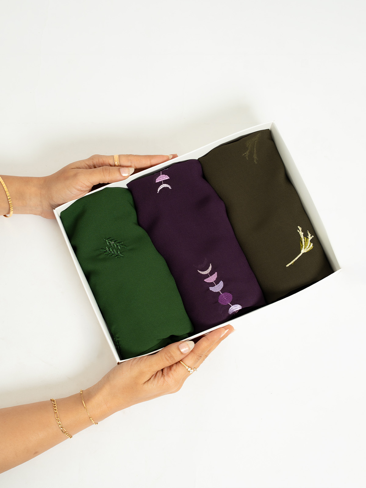 Moss & Majesty Tarha Package