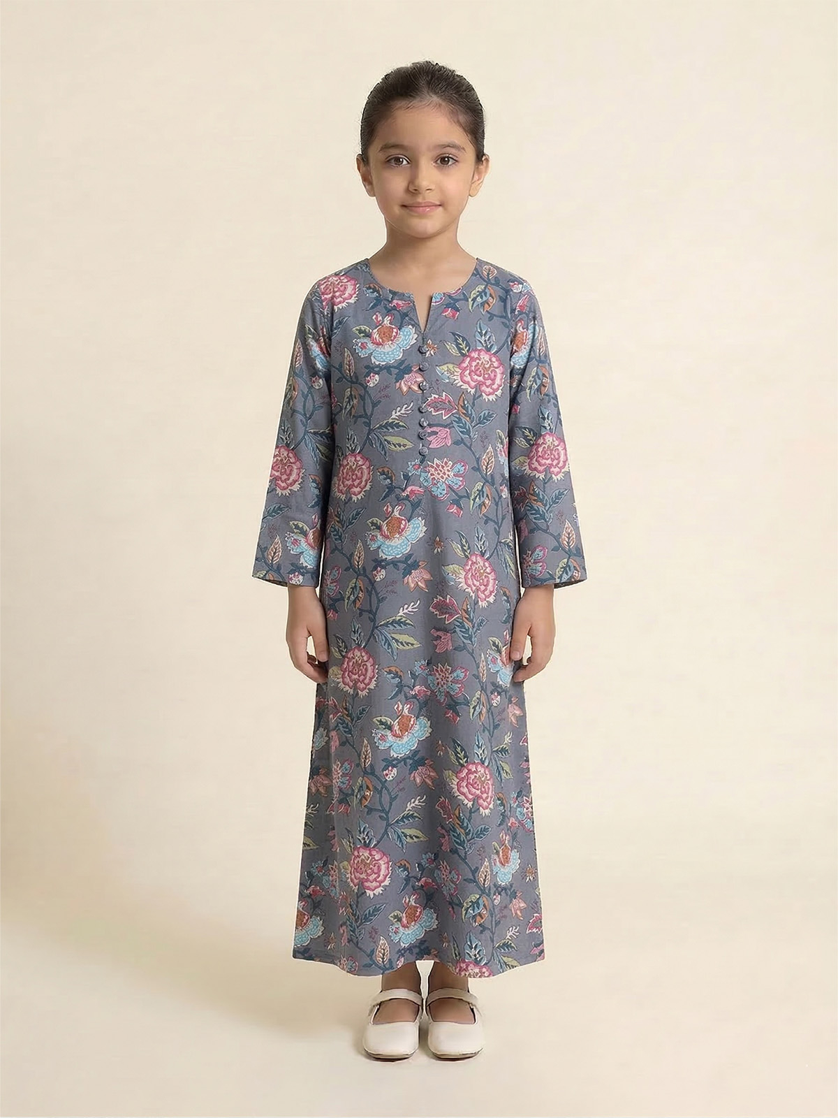 Gray Bouquet Half Cloche Jalabiya