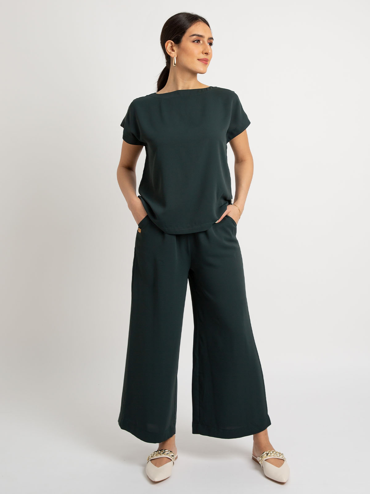 Kaafmeem women clothing dark green trouser and top under the abaya matching set in soft fabric coords for everyday wear