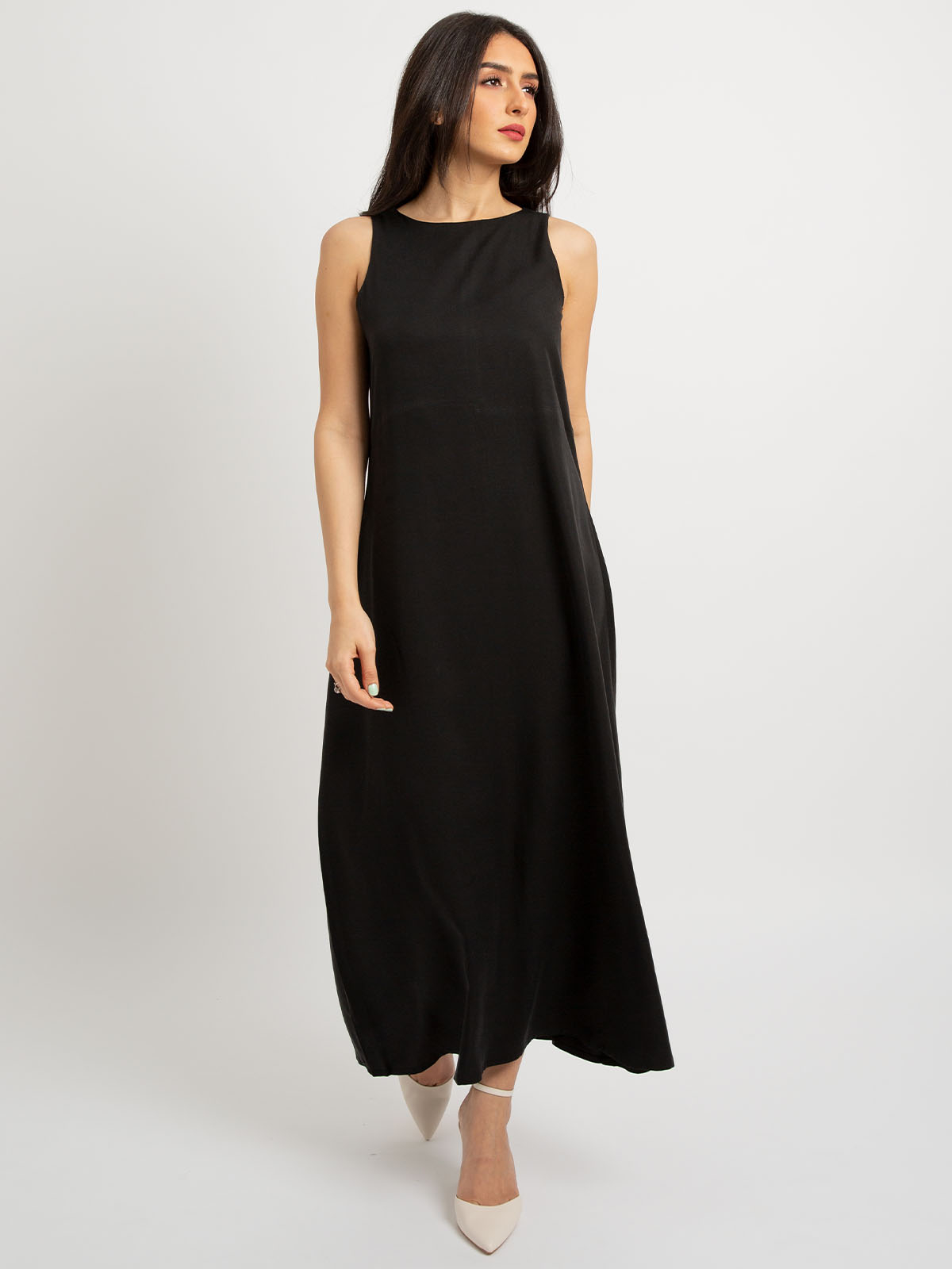 Black - Sleeveless Long Dress