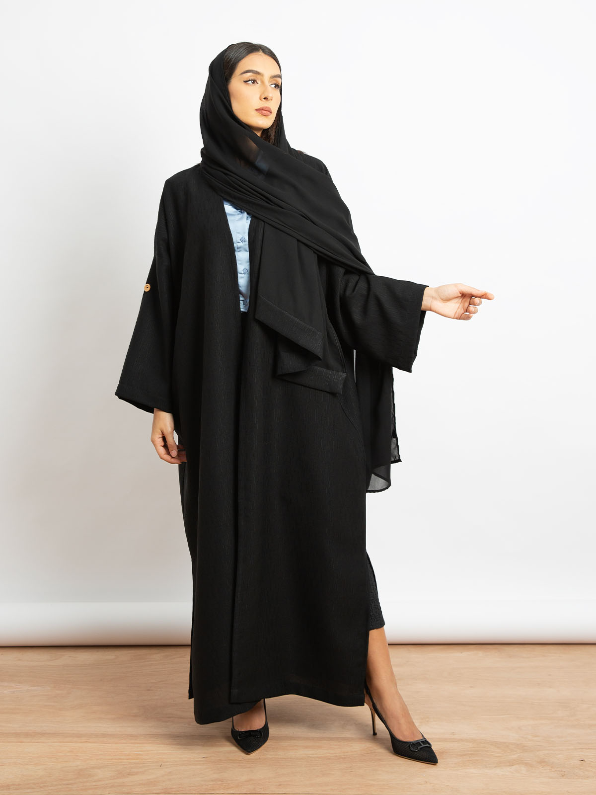 Kaafmeem women clothing wide fit black color long fancy open abaya in textured jacquard fabric with side slits