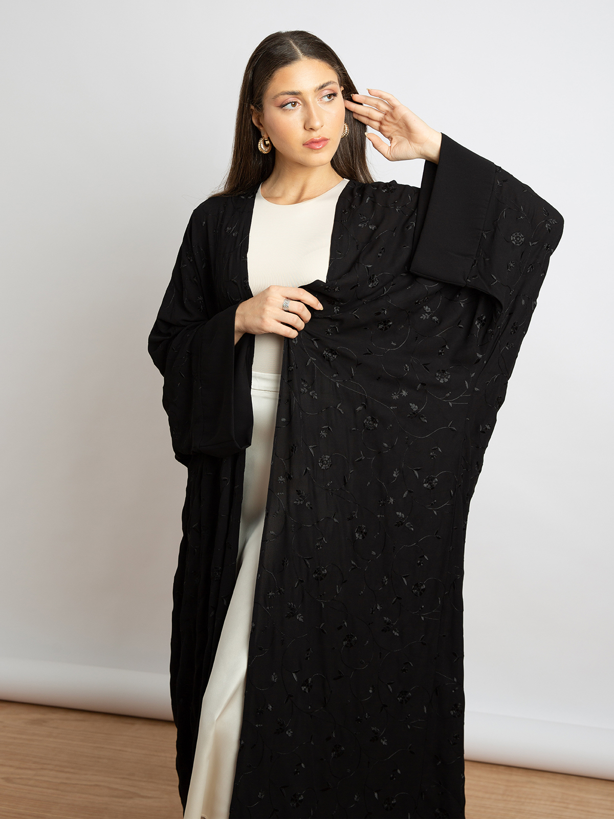 Kaafmeem women clothing wide fit black long open fancy abaya with floral embroidery in lightweight fabric for special events