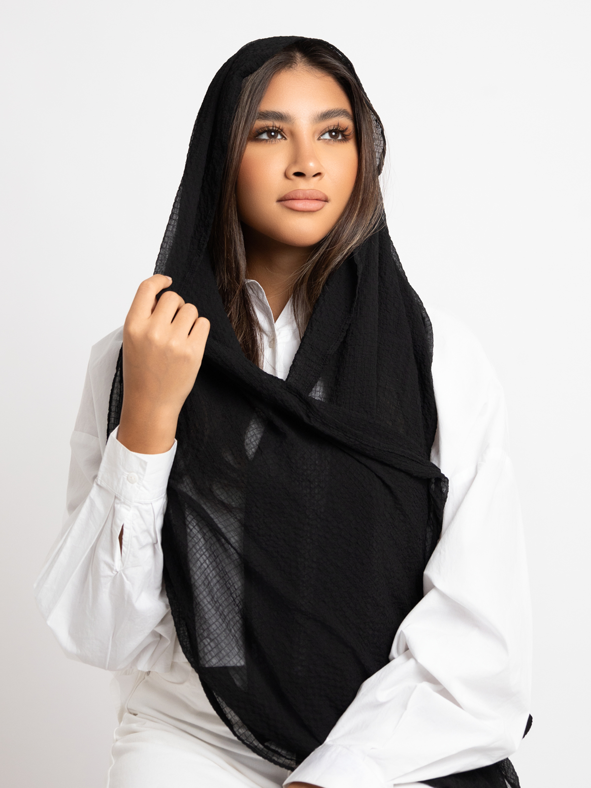 Luxurious chiffon hijab soft plain tarha 200 cm long black color high quality material online in ksa by kaafmeem