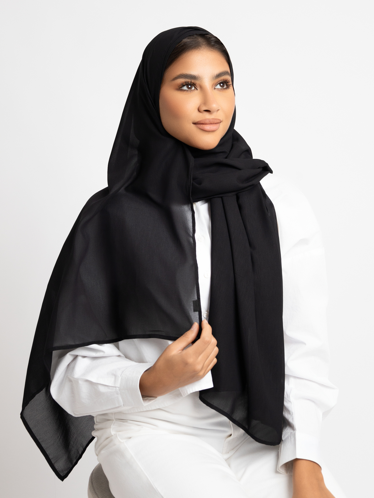 Luxurious chiffon hijab plain tarha 200 cm long black color high quality material online in ksa by kaafmeem