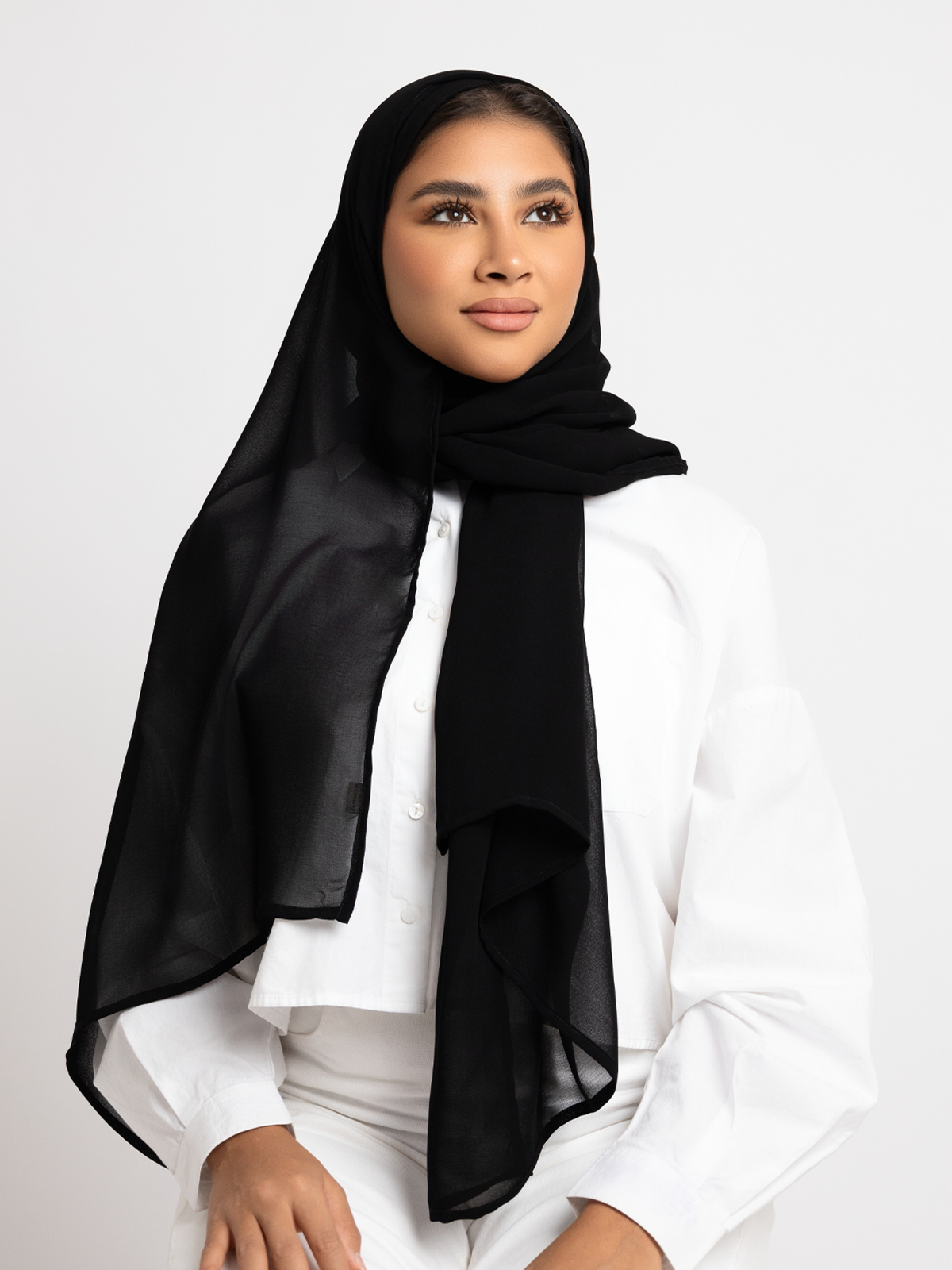 Luxurious chiffon light and soft hijab plain tarha 200 cm long black color high quality material online in ksa by kaafmeem