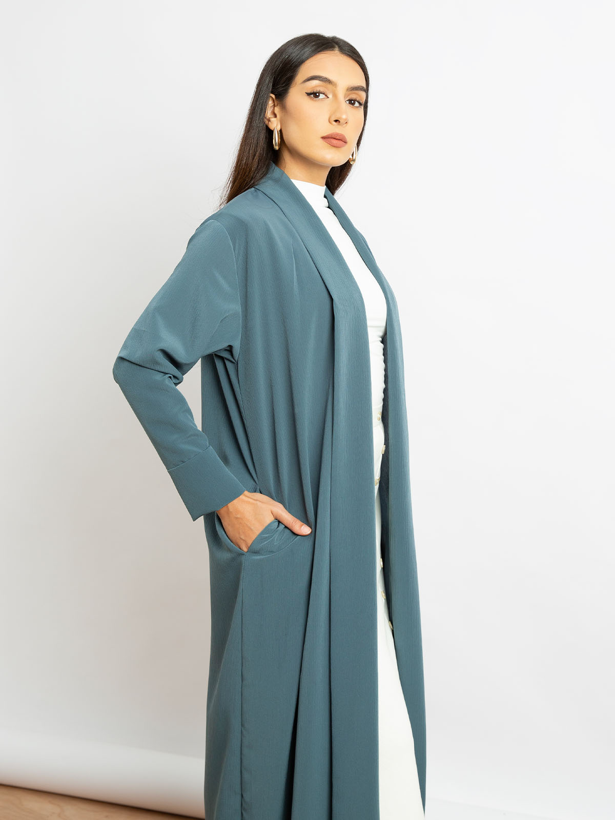 Kaafmeem women clothing regular fit green color long open abaya in fancy yoryu fabric with hidden pockets