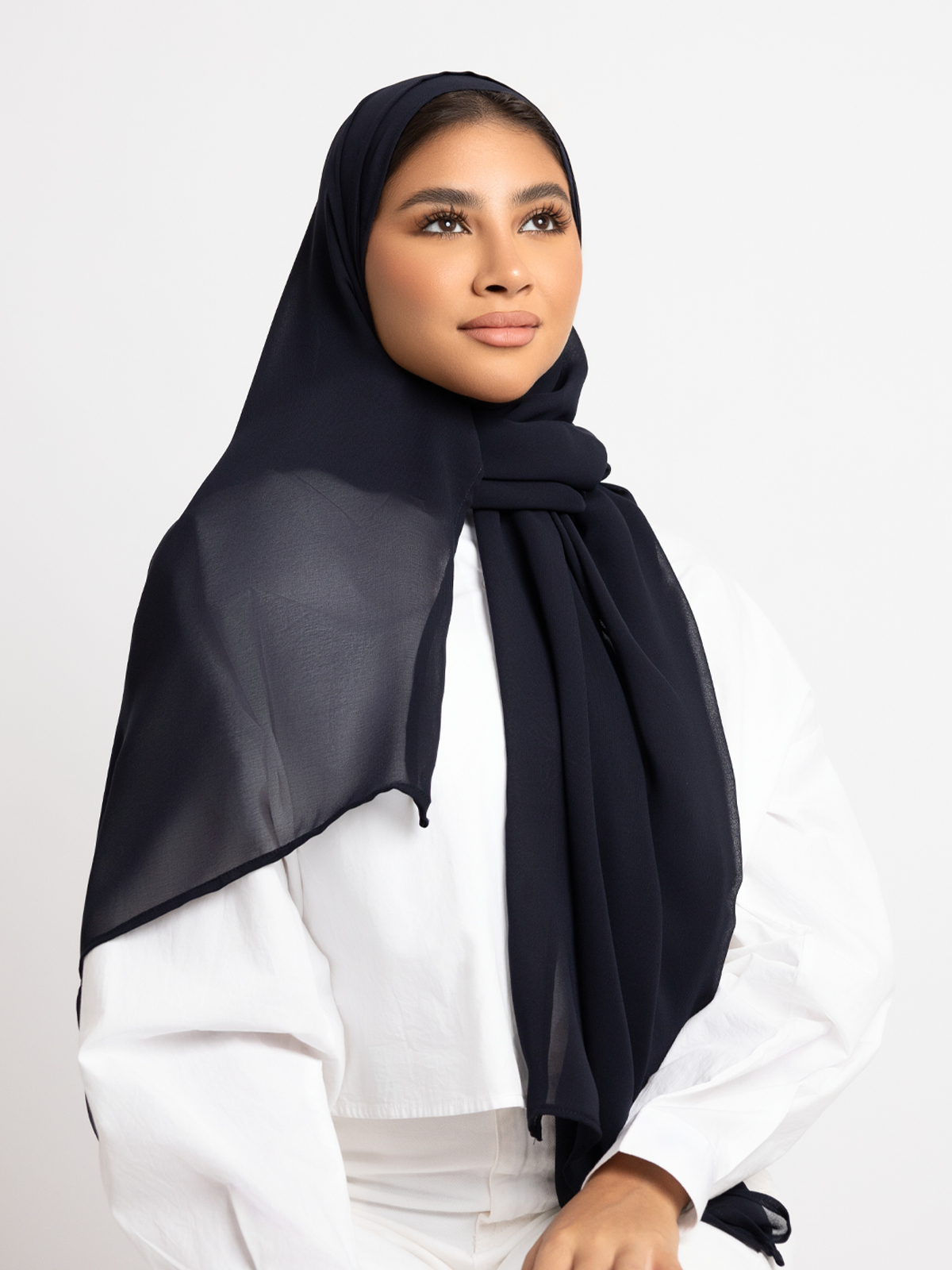 Luxurious chiffon hijab plain tarha 200 cm long blue navy color high quality material online in ksa by kaafmeem