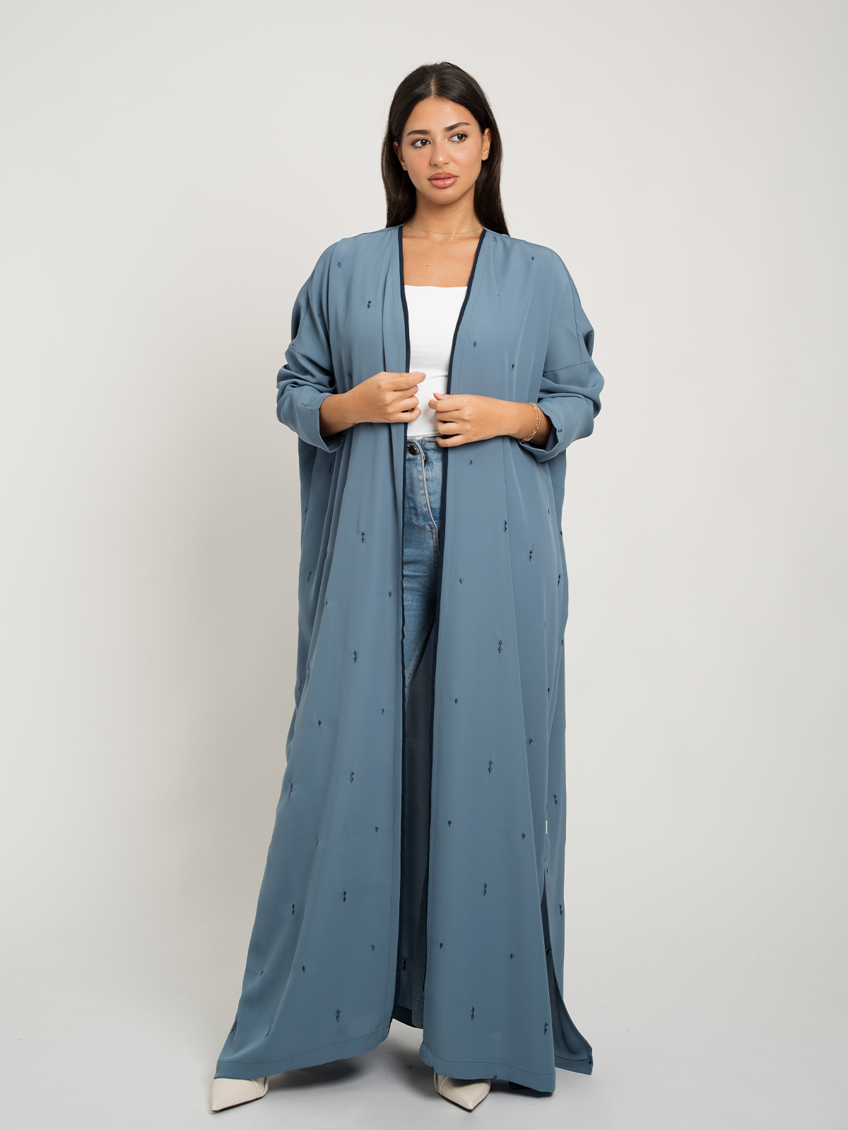 Blue Diamonds Wide-fit Tight Sleeves Abaya