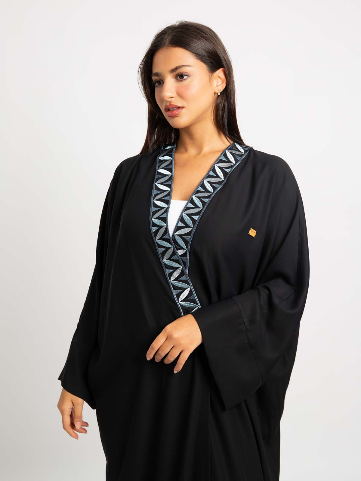 Black Shadow Leaf Wide-fit Abaya