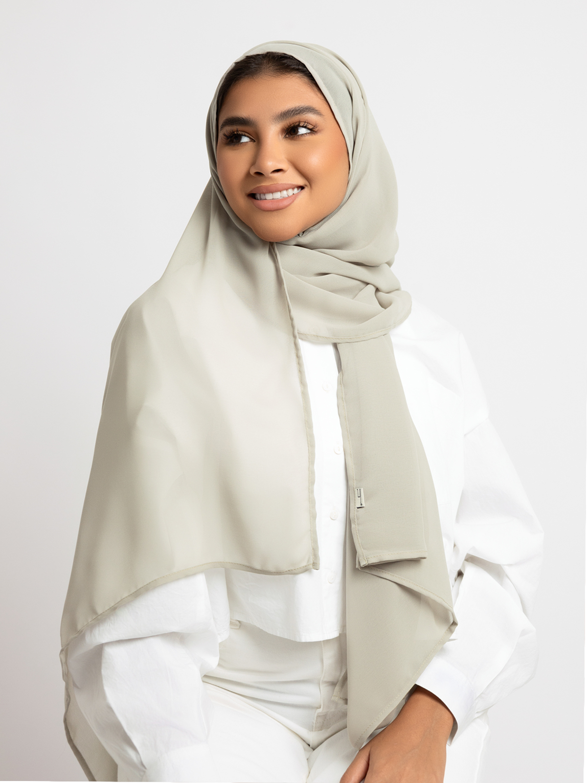 Luxurious chiffon hijab plain tarha 200 cm long pistachio color high quality material online in ksa by kaafmeem